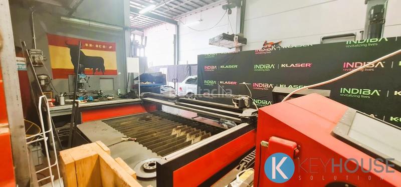 Foto a9493646-dec0-4b93-a58b-ad73c90857f2. Industrial building in Camarma de Esteruelas