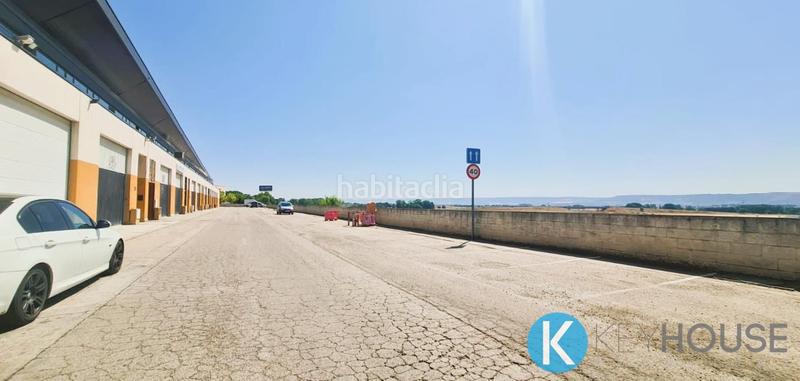 Foto d7d03e20-c68e-4086-93a3-c7e6c5d44ec3. Industrial building in Camarma de Esteruelas