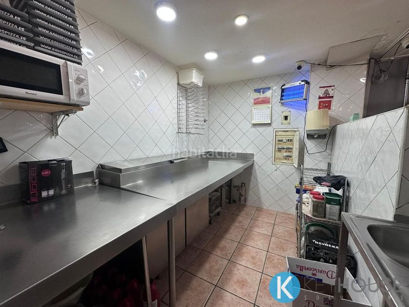 Foto 10024cbb-b4d8-4fa2-b854-98b4e4bc812a. Local comercial a Parque Roma-Coronas San Fernando de Henares