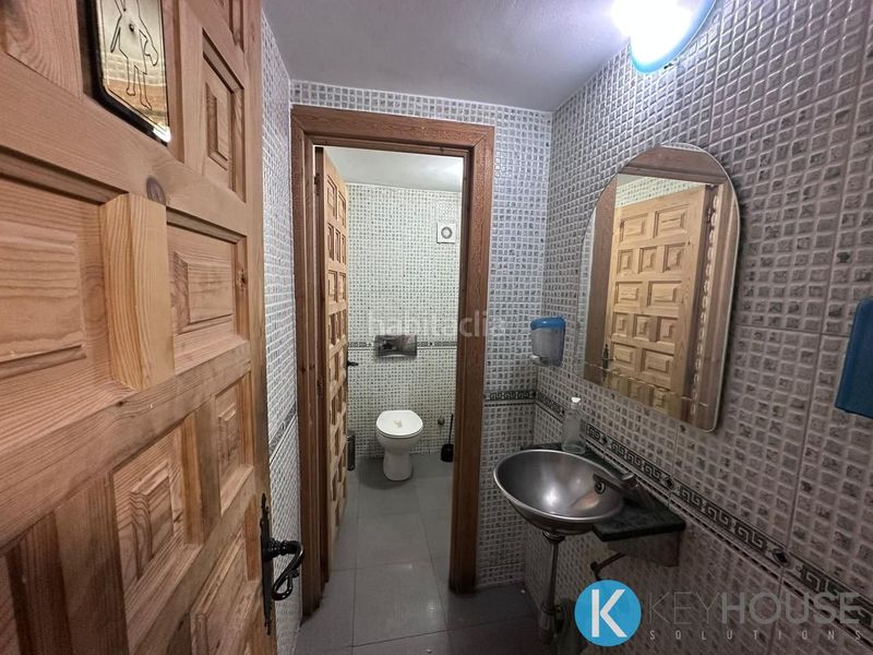 Foto 7e9b2b79-bc82-4882-b2ae-bda9c27c42c3. Local comercial a Parque Roma-Coronas San Fernando de Henares