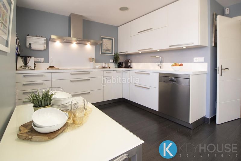 Foto 20b24871-9a1e-4e8c-ad64-f62783147a5b. Pis amb calefacció aparcament piscina a Centro San Fernando de Henares