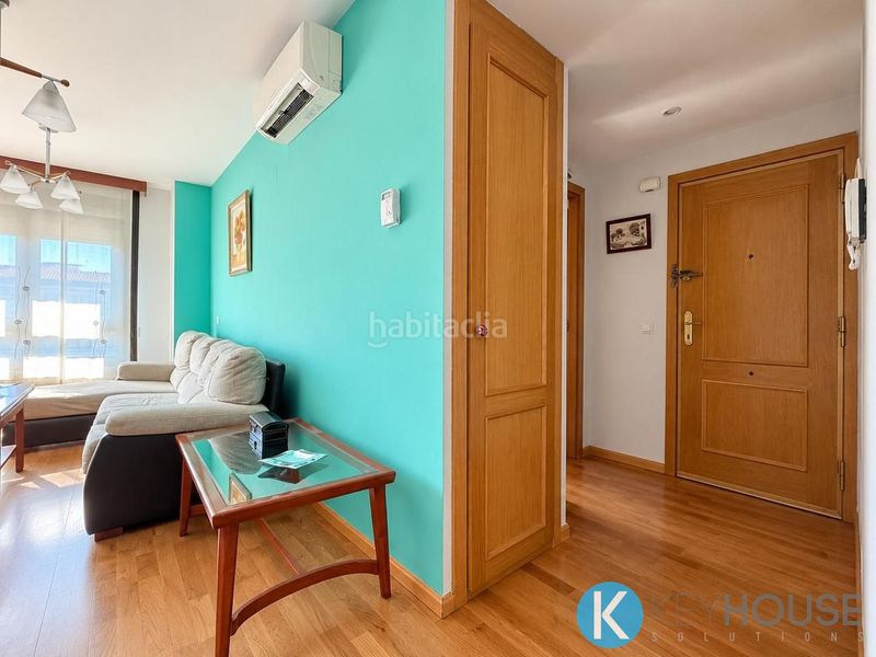 Foto f8eb8da7-872b-4e0f-bbbb-e86c77f3cb6c. Duplex con riscaldamento parcheggio in Montserrat-Parque Empresarial San Fernando de Henares