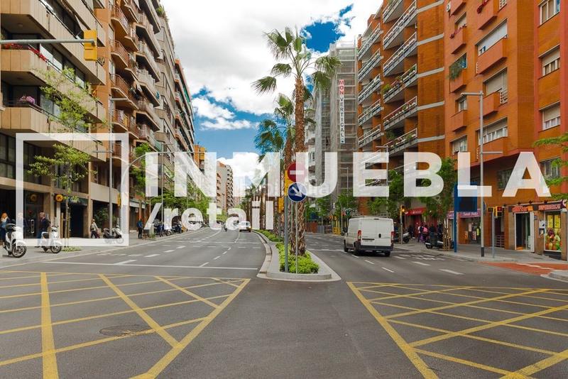 Foto 0b76c075-5090-4b1f-9370-43f25d7c9fc4. Local commercial dans Putget - Farró Barcelona