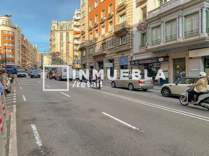 Foto 54ff497b-9c18-4a12-9f9f-511d28d71fd4. Local commercial dans Putget - Farró Barcelona