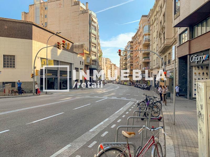 Foto 87f40f36-ad01-4c26-9c49-d2377a7ee2c3. Local commercial dans Putget - Farró Barcelona