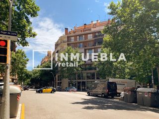 Local con inquilinos en Fort Pienc. Local en rentabilidad en zona eixample