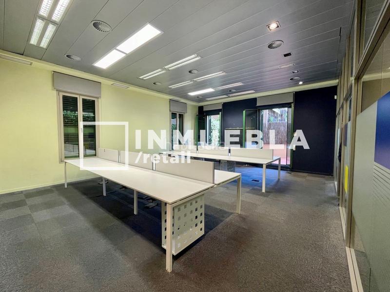 Foto 9309465b-ebeb-44eb-b95f-86b7b8d85e56. Location bureau avec chauffage dans Dreta de l´Eixample Barcelona