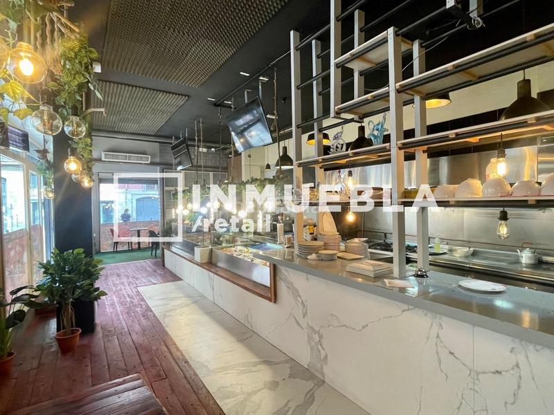 Foto 0165ee8f-15be-4b0c-b66e-b0139b734f34. Geschäftsraum in Raval Barcelona