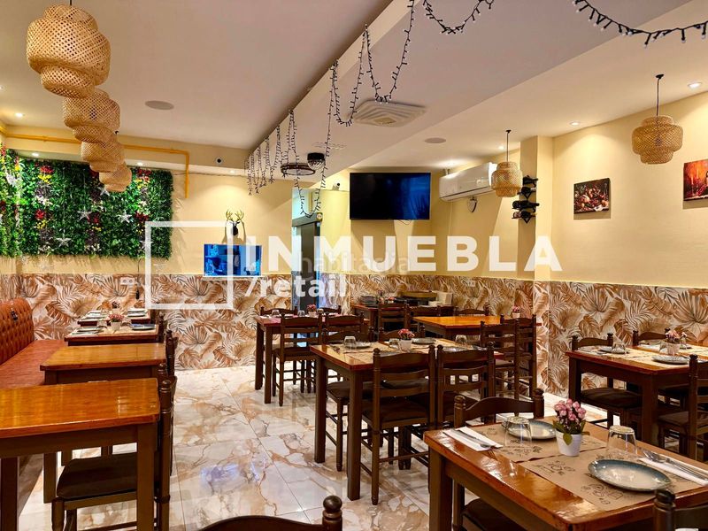 Foto d069a8d0-2081-4862-b9ee-46193ee95d7d. Local comercial a Sant Antoni Barcelona
