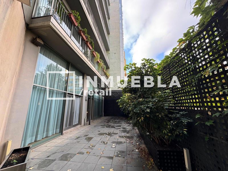 Foto 0dd1a925-efbb-465b-8993-e4e05c0b95f1. Rent business premise in Dreta de l´Eixample Barcelona