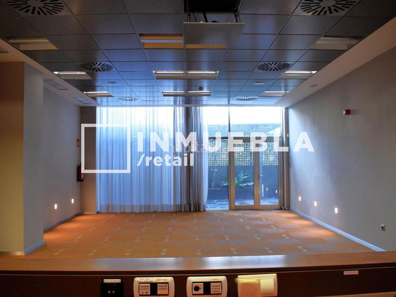 Foto b23d90ae-c71a-4e57-ab3d-60e468ef8ba9. Rent business premise in Dreta de l´Eixample Barcelona