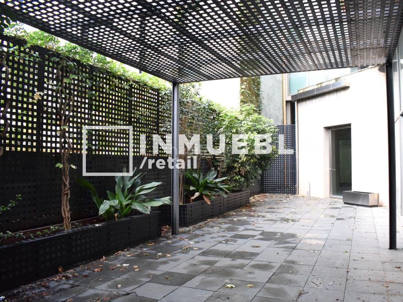 Foto f39fae0f-e62d-4475-9d05-0ec922f12887. Rent business premise in Dreta de l´Eixample Barcelona