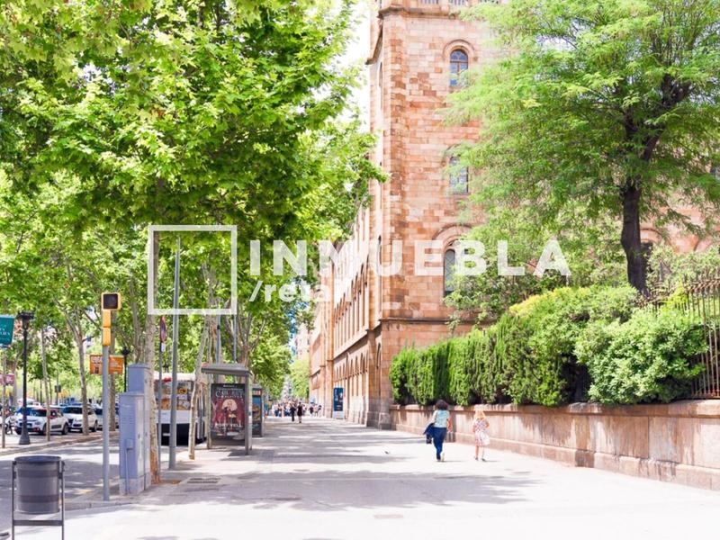 Foto f6e0c493-9068-4f26-9a11-c58986246378. Lloguer local comercial a L´Antiga Esquerra de l´Eixample Barcelona