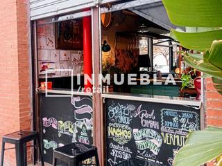 Location Local commercial à Diagonal Mar i el Front Marítim del Poblenou. Restaurante esquinero en traspaso poblenou