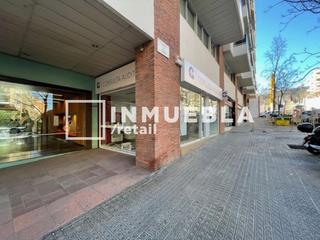 Lloguer Local Comercial a Mandri 57. Ideal para servicios sanitarios o de salud