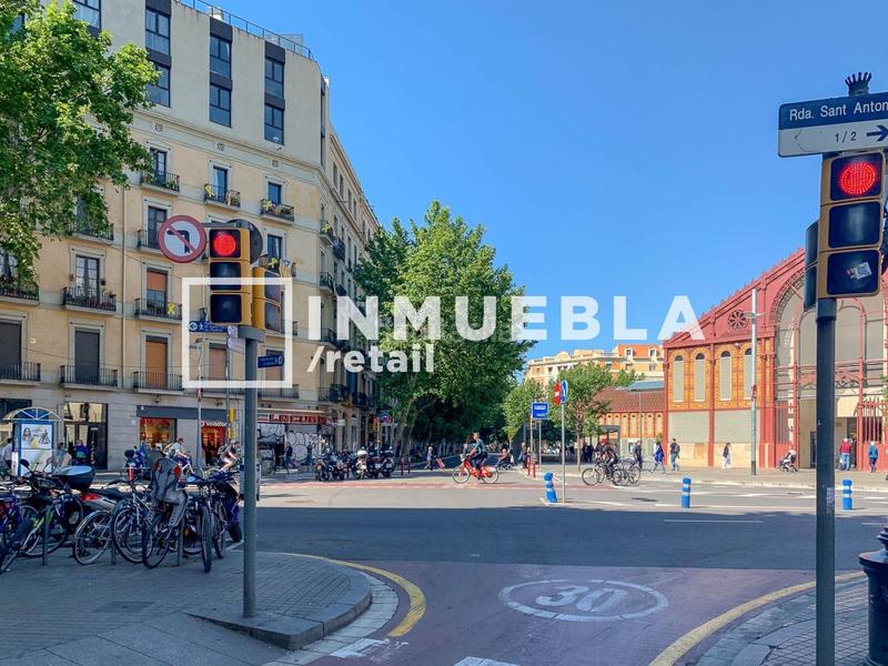 Foto 0ad3f5b9-8181-4401-88d5-f5307d111210. Local commercial dans Sant Antoni Barcelona