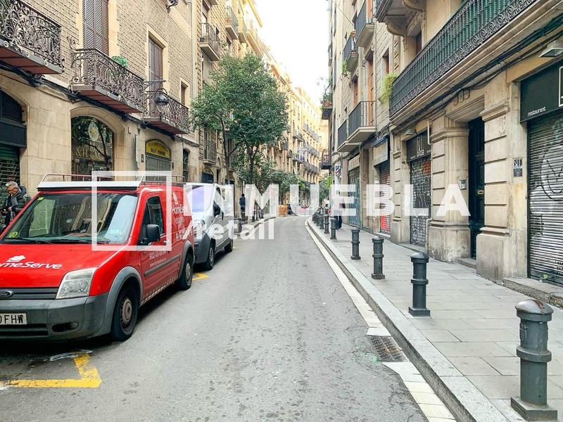 Foto 4aa2795f-0e51-4f75-9156-efeb3a0899b3. Location local commercial dans carrer ample 30 dans Barcelona