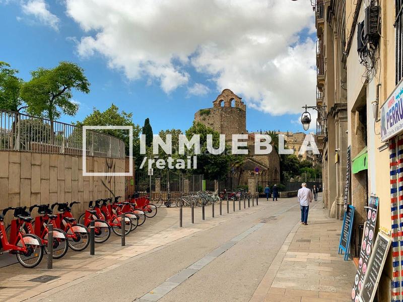 Foto dd79d6e3-45bf-4ef5-9e88-bf710f1057a8. Local comercial a d´en robadors 18 a Raval Barcelona