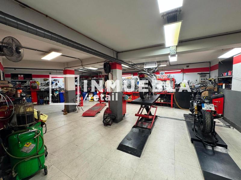 Foto 759daf4e-8ae6-426d-be1b-b9a4d05116fd. Local comercial a Barri de les Corts Barcelona