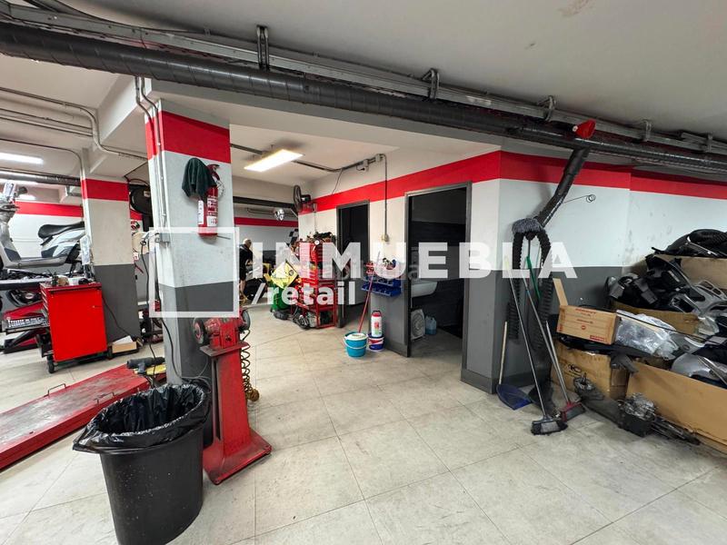 Foto a8efa182-0d59-43ba-8281-61c4e62b12f3. Local comercial a Barri de les Corts Barcelona