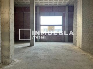 Lloguer Local Comercial  De la mar jònica. En badalona