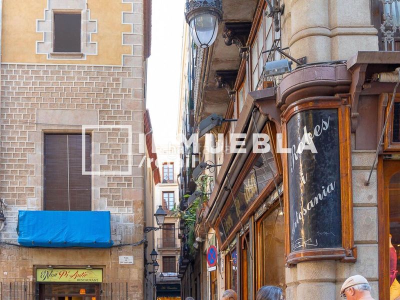 Foto a055214b-4ab4-44f8-baa7-982bf25a92c3. Traspaso local comercial en Gòtic Barcelona