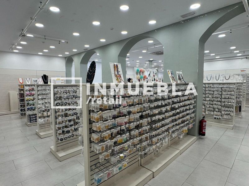 Foto ceff721e-a7f8-48da-8b7d-de967295ce88. Traspaso local comercial en Gòtic Barcelona