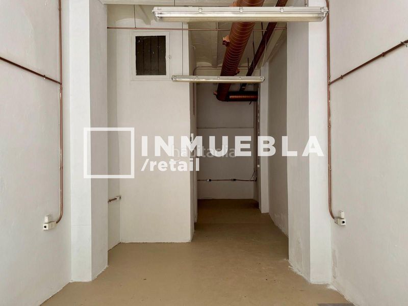 Foto 357da6b6-f399-45fc-8b25-7350e8cf3b08. Local comercial a Raval Barcelona