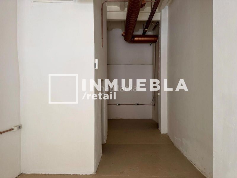 Foto fca32212-dce2-46e5-adaf-d182da983ed1. Local comercial a Raval Barcelona