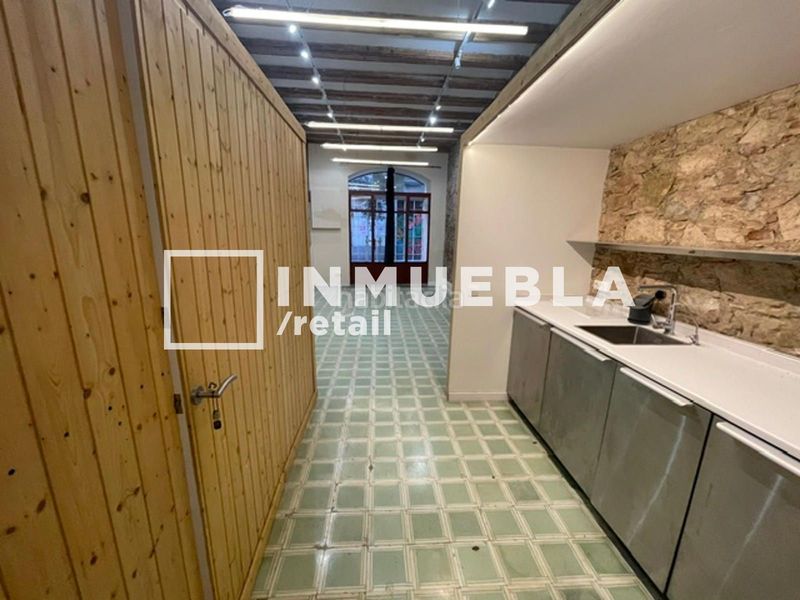 Foto e3289ca6-5577-4dfb-a52f-06bbec6bd284. Miete geschäftsraum in Raval Barcelona