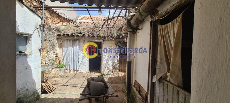 Foto ab74193a-5380-4a7c-81e0-fdda6b5aabcc. Casa a Espinoso del Rey