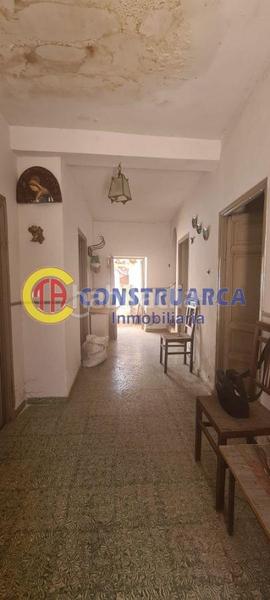 Foto d261b884-3c0b-41ca-97bc-4f77a729b66d. Casa a Espinoso del Rey