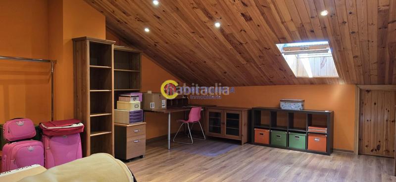 Foto 36ad6973-e88f-4fe4-a1d6-f85d9efef68c. House with heating parking in Hospital-Nuevo Centro Talavera de la Reina