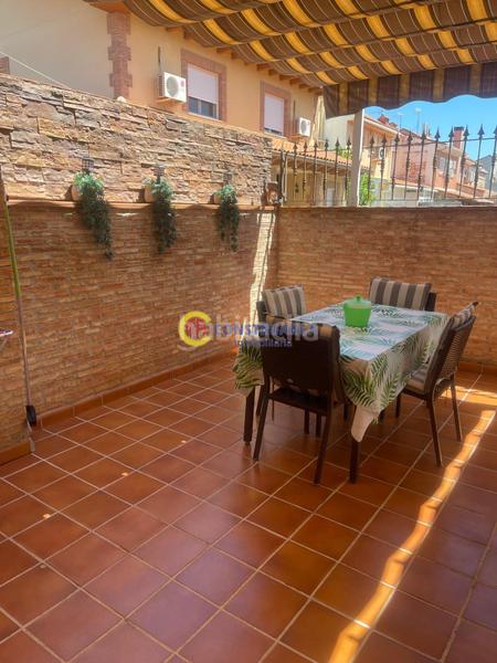 Foto dd572ec5-923d-4bc0-9920-ad0de5e3ccb4. House with heating parking in Hospital-Nuevo Centro Talavera de la Reina