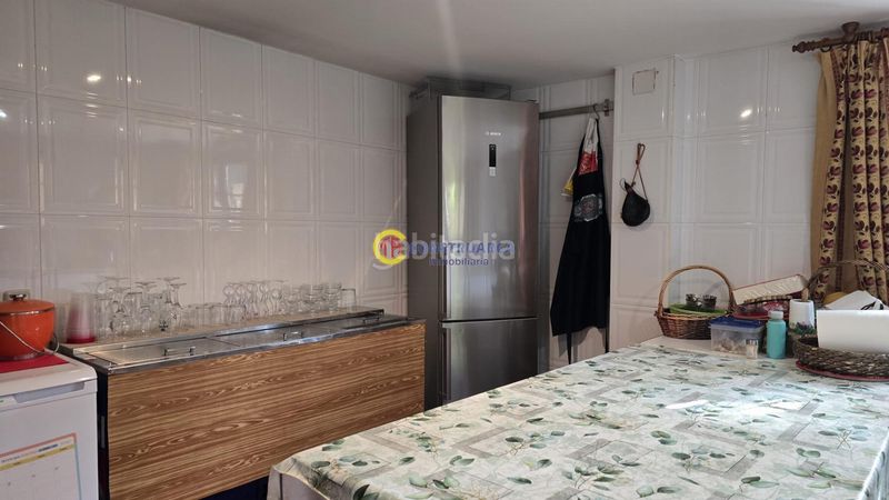 Foto 6dd17af8-c36e-4616-aea4-f2b06f517d6e. Xalet amb calefacció aparcament a Pepino