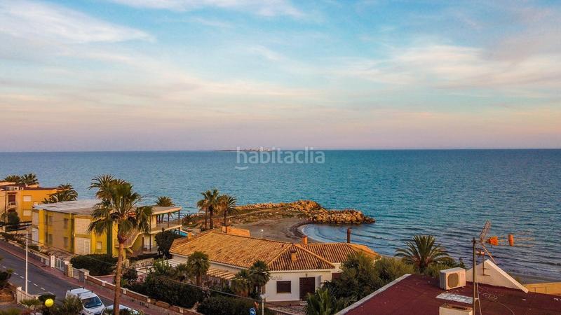 Foto 04c9961d-d99a-43d6-99e3-0fc375be686f. Casa amb aparcament a calas Santa Pola este Santa Pola