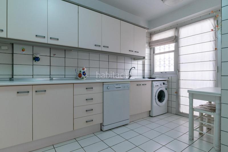 Foto 1308da1c-326d-4019-9ada-dc479f163242. Casa amb aparcament a calas Santa Pola este Santa Pola