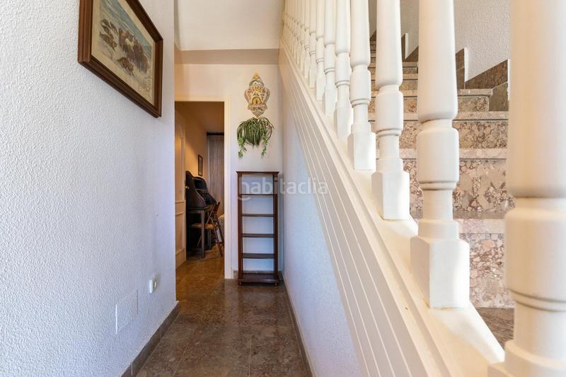 Foto cf4065dc-9c16-4d5f-b371-1e8da13e3cd9. Casa amb aparcament a calas Santa Pola este Santa Pola