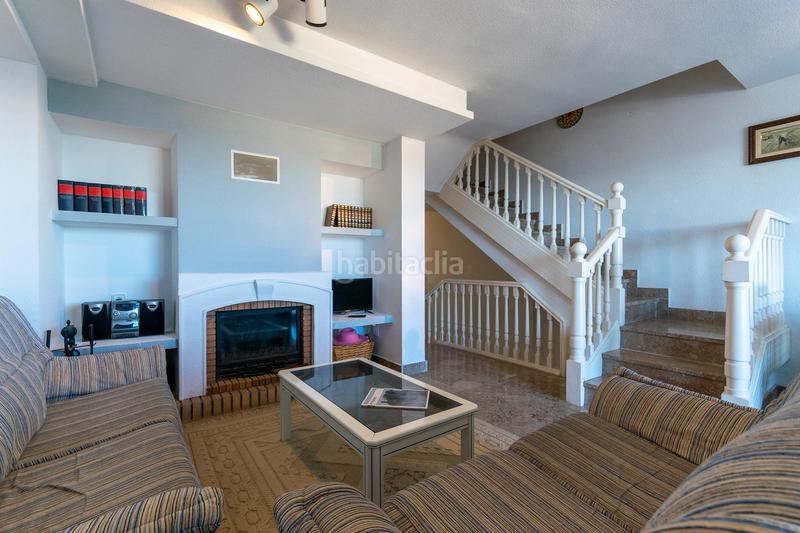 Foto f8a99c73-a09d-4e9a-b30b-73e3b4b80da1. Casa amb aparcament a calas Santa Pola este Santa Pola