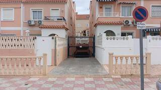 Car parking  Calle canarias. Plaza de parking