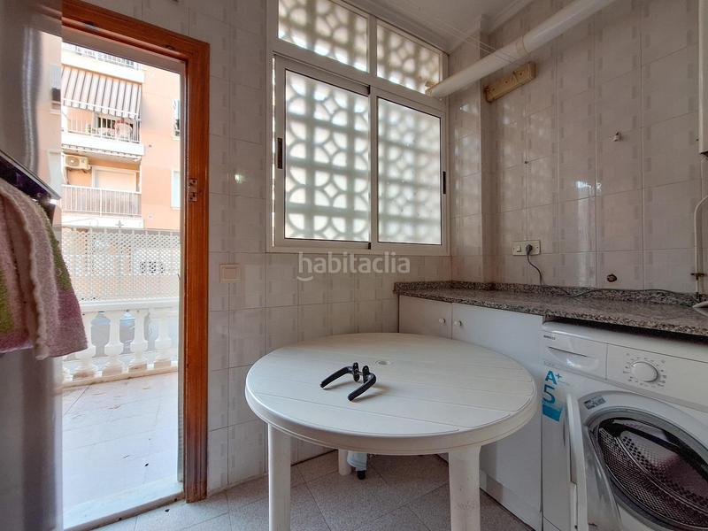 Foto 9a907563-ac5e-4d86-8b26-00dd4167673a. Lloguer planta baixa amb calefacció a Playa Tamarit-Playa Lissa Santa Pola