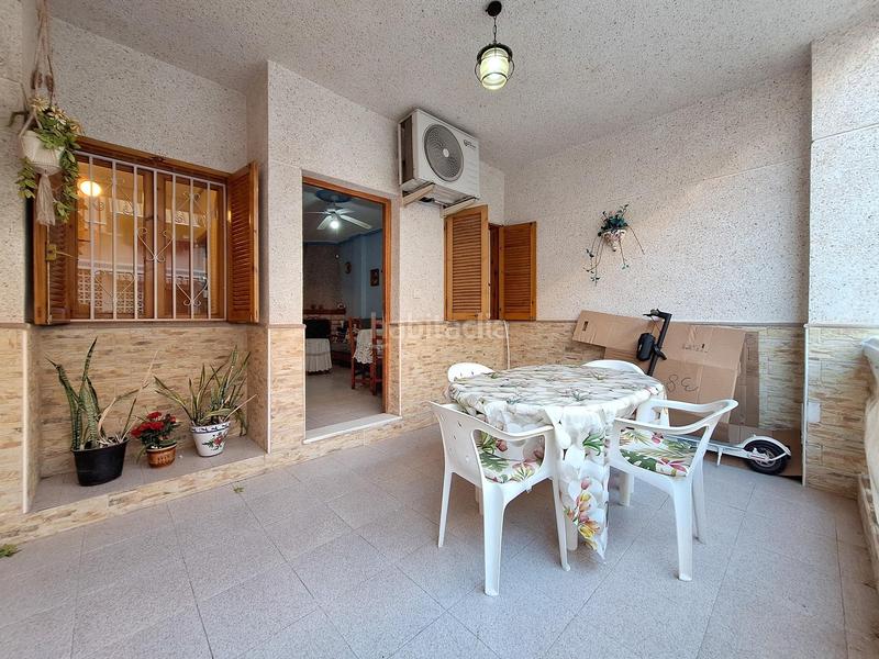 Foto bab5add5-fdd1-4c50-85b9-207e8152eb9d. Lloguer planta baixa amb calefacció a Playa Tamarit-Playa Lissa Santa Pola