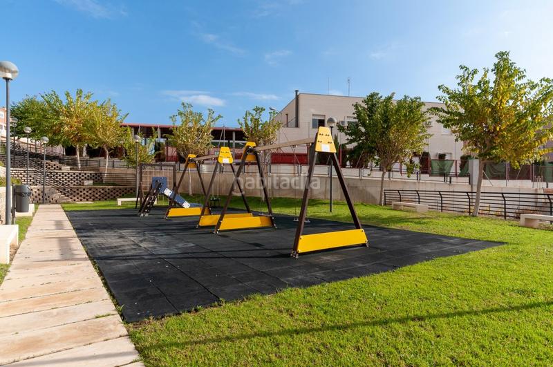 Foto a91c61aa-8c2c-4885-be9f-add0a2ea508f. Alquiler apartamento  zona carrefour en Santa Pola