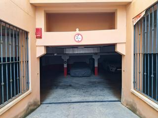 Car parking  Calle canarias. Plaza de parking