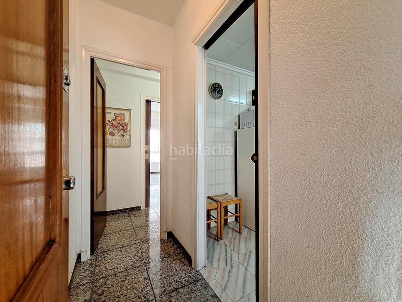 Foto 1a4be76d-a6ee-4adc-baa0-978ba71629bf. Piso inversión en Playa Levante en Playa Levante Santa Pola