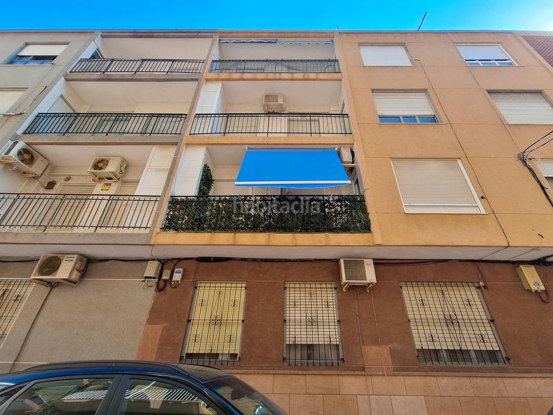 Foto 96c7daed-527d-46b9-a8d9-2f80fdaf9a04. Piso inversión en Playa Levante en Playa Levante Santa Pola