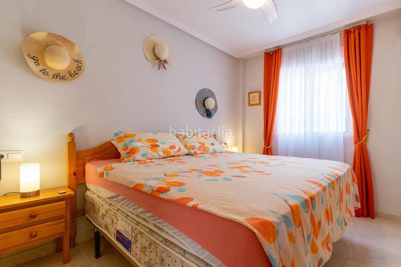 Foto 43741c66-8669-4747-88b4-d9c7acae3a69. Zweistöckige wohnung mit parking pool in Playa Flamenca Orihuela