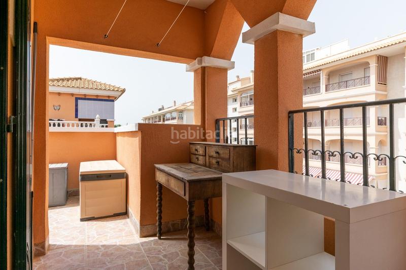 Foto 5114365d-1161-4c23-9a3e-8fbd02bc6918. Zweistöckige wohnung mit parking pool in Playa Flamenca Orihuela