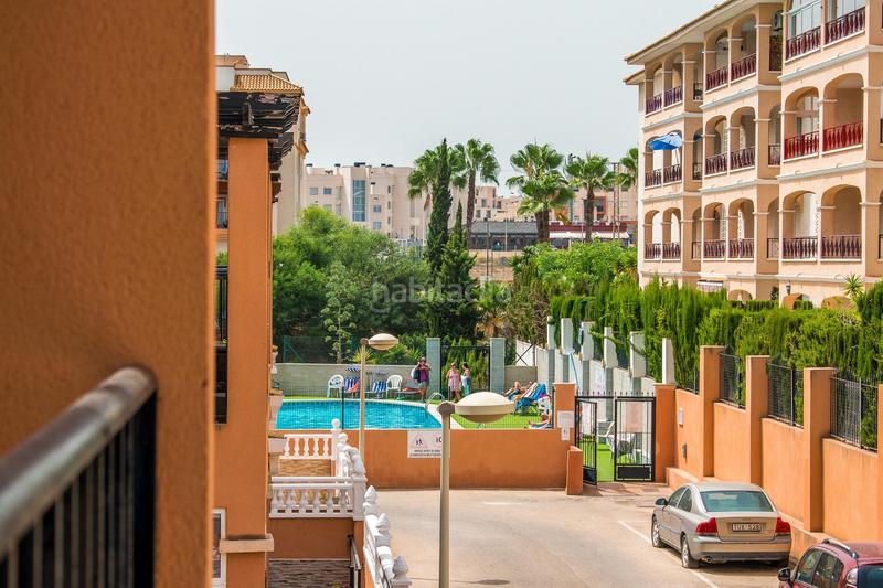 Foto aeee188e-4e7f-40ab-a337-ad5c0eb3090a. Zweistöckige wohnung mit parking pool in Playa Flamenca Orihuela