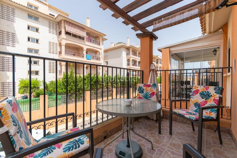 Foto d948fa84-dc96-471b-bdcf-bdb25984a15f. Zweistöckige wohnung mit parking pool in Playa Flamenca Orihuela